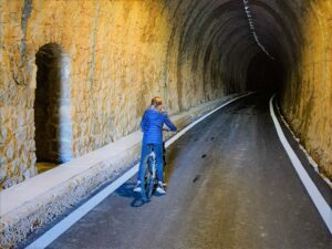 Tunnel Saint Paul le jeune bitumé